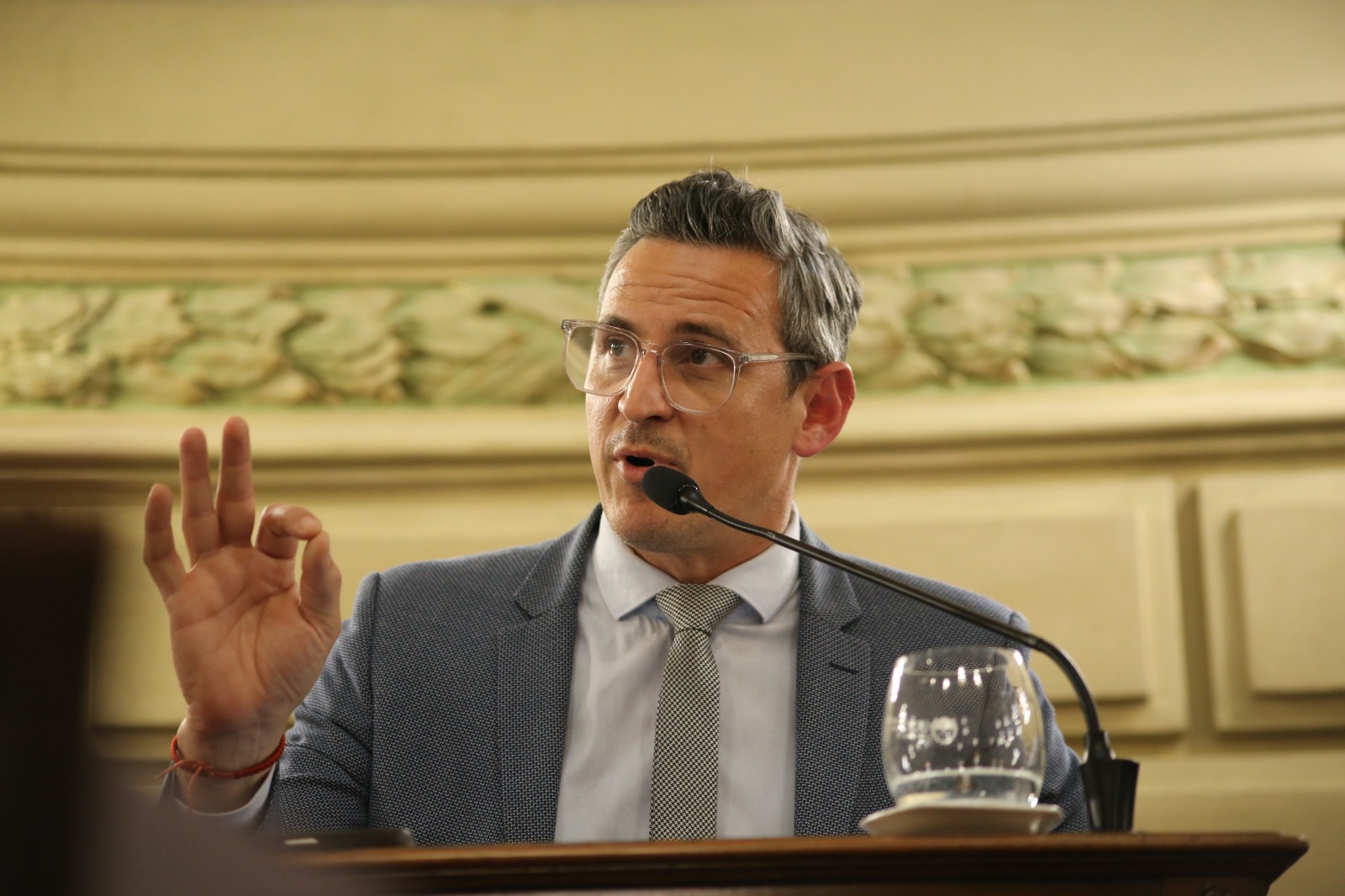 Efecto fentanilo: Santa Fe avanza con ley pionera de trazabilidad unitaria para medicamentos de alto riesgo